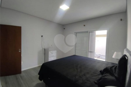 Casa térrea para venda no Condomínio Damha III