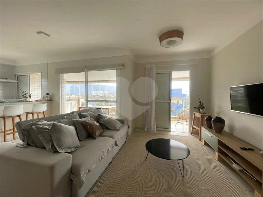 Apartamento à venda com 2 suítes no Centro, Bertioga, SP