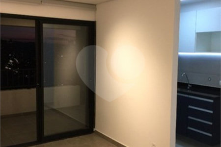 Excelente apartamento à venda e locação no Brás