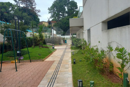 2 Dormitórios com Suíte ao lado do Shopping Interlagos!!!
