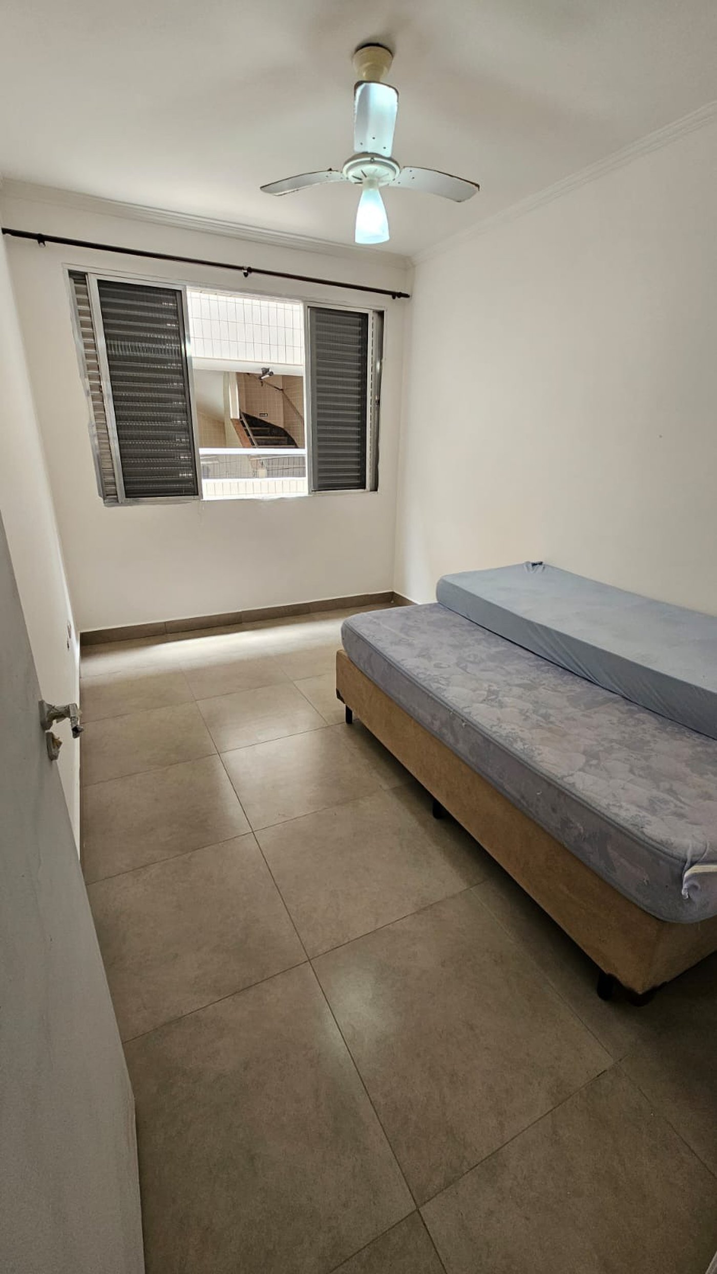 Apartamento à venda com 2 quartos em Boqueirão, Praia Grande - SP