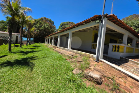 3021 m² de área para construção de chácara.