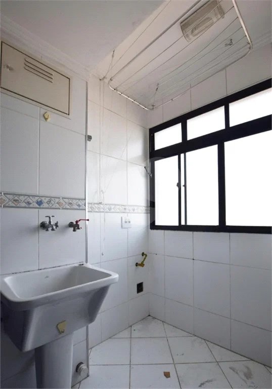 VENDA Apartamento de 55 m² | 2 dormitórios | Varanda | 1 Vaga Coberta – Bem Localizado - Mooca