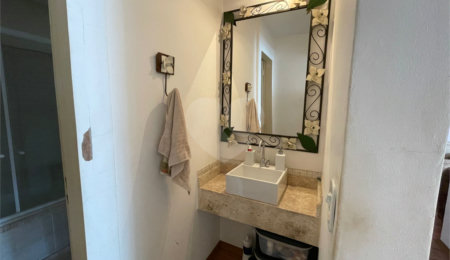 Apartamento à venda com 3 quartos, sendo 1 suíte,  em Consolação, São Paulo, SP