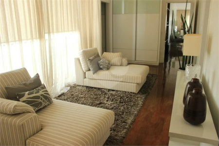 Apartamento na Vila Mariana com 5 dormitórios 04 suítes à venda