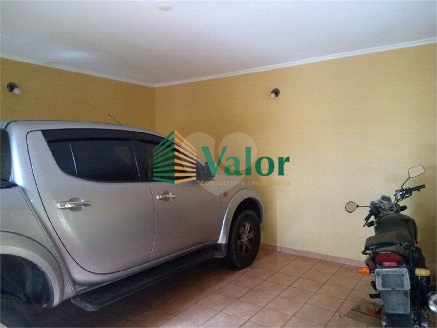 Sobrado á venda no Residencial Jardim Brasil