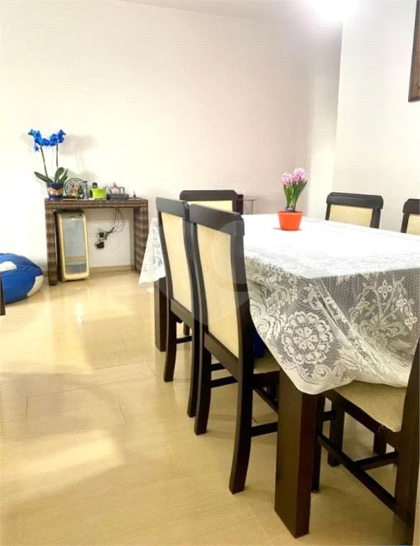 Apartamento á venda na Mooca de 89m² com 2 dormitórios, sendo 2 suítes e 2 vagas.