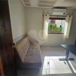 Casa com 3 dormitórios e piscina no Condomínio Cafezal VI em Itupeva SP