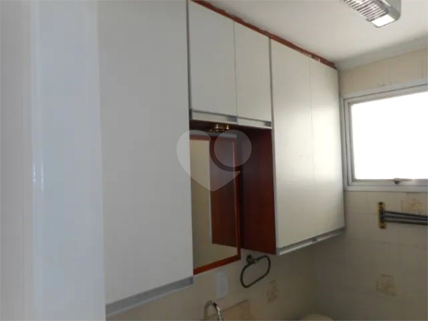 Apartamento á Venda com 43m² - Liberdade