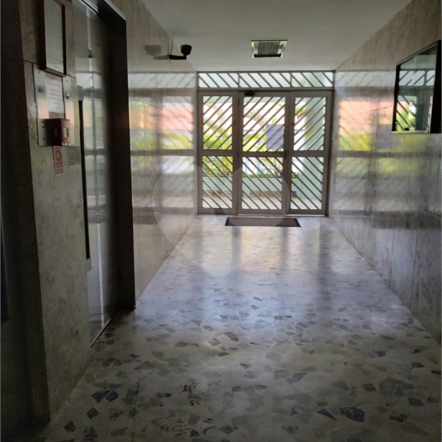 Apartamento para venda e locação no bairro da Bela Vista, em São Paulo.