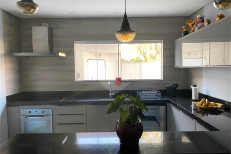 Casa à venda com 4 suítes em Independência, São Bernardo do Campo, SP