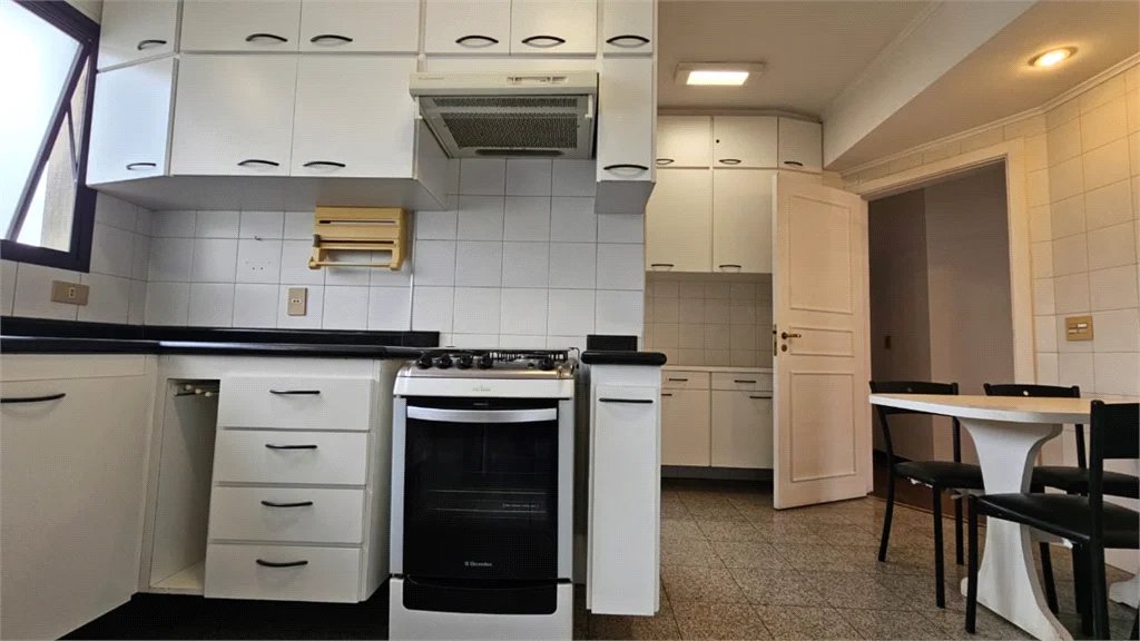 Apartamento à venda com 3 quartos, sendo 1 suíte, em Vila Leopoldina, São Paulo, SP