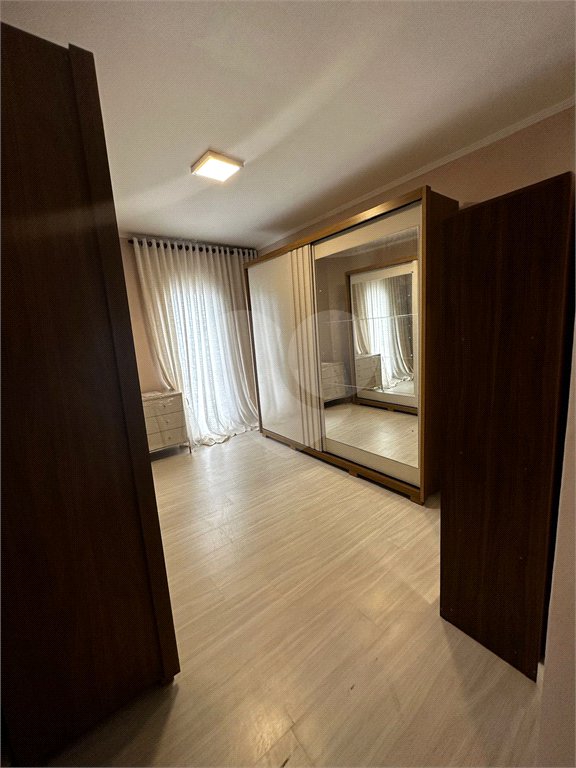 Apartamento à venda com 4 quartos, sendo 1 suíte, em Anchieta, São Bernardo do Campo, SP