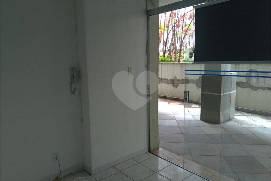Sala à venda em Liberdade, São Paulo, SP