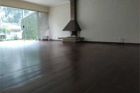 Sobrado à venda com 3 quartos, sendo 1 suíte, em Jardim Pinheiros, São Paulo, SP