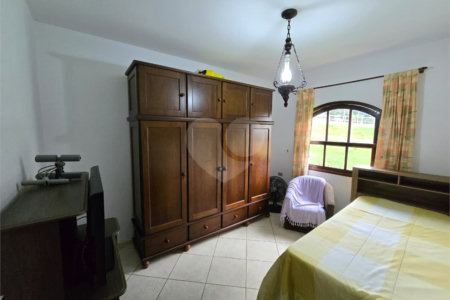 Sítio à venda com 6 quartos, sendo 5 suítes, em Área Rural de Itapetininga, Itapetininga, SP