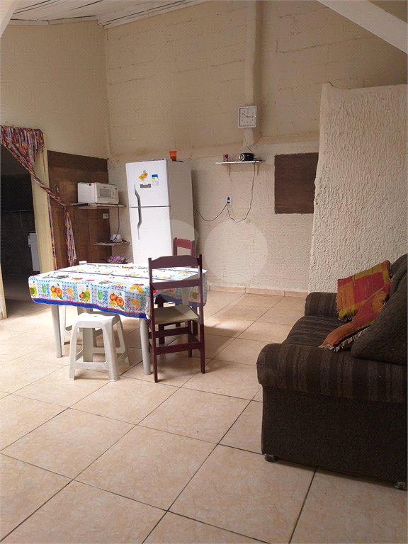 Casa à venda com 2 quartos em João Xxiii, Vinhedo, SP