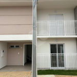 Casa à venda ou para alugar com 3 quartos, sendo 1 suíte,  no condomínio Residencial Villa Flora, Votorantim - SP