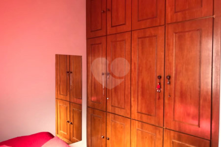 Casa à venda com 2 quartos, sendo 1 suíte, em Lapa de Baixo, São Paulo, SP