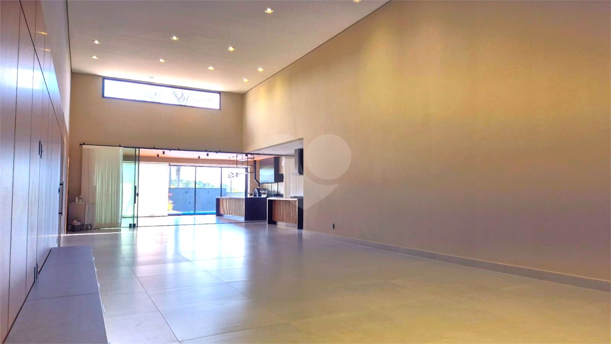 Casa à venda com 4 suítes no condomínio Residencial Saint Patrick, Sorocaba - SP
