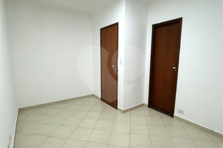 Casa para alugar com 2 quartos, sendo 1 suíte, no condomínio Terra Nostra III, São Paulo - SP