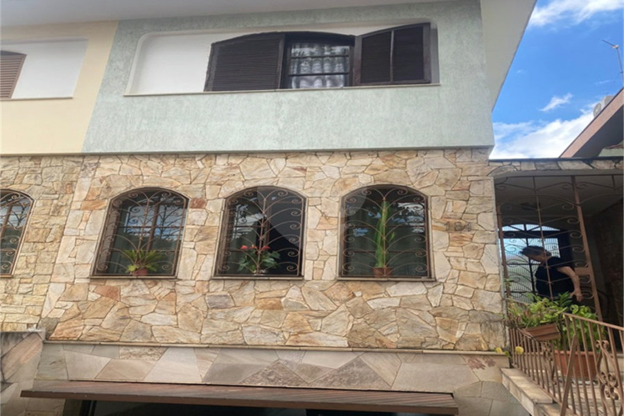 Sobrado à venda com 3 quartos, sendo 1 suíte, em Vila Guilherme, São Paulo, SP