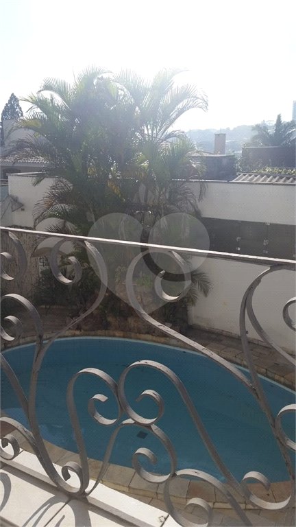 Sobrado à venda com 4 quartos, sendo 2 suítes, em Jardim Leonor, São Paulo, SP