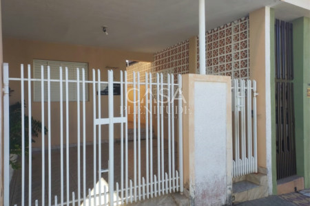 Casa Térrea à venda com 3 quartos em Vila Augusta, Sorocaba, SP