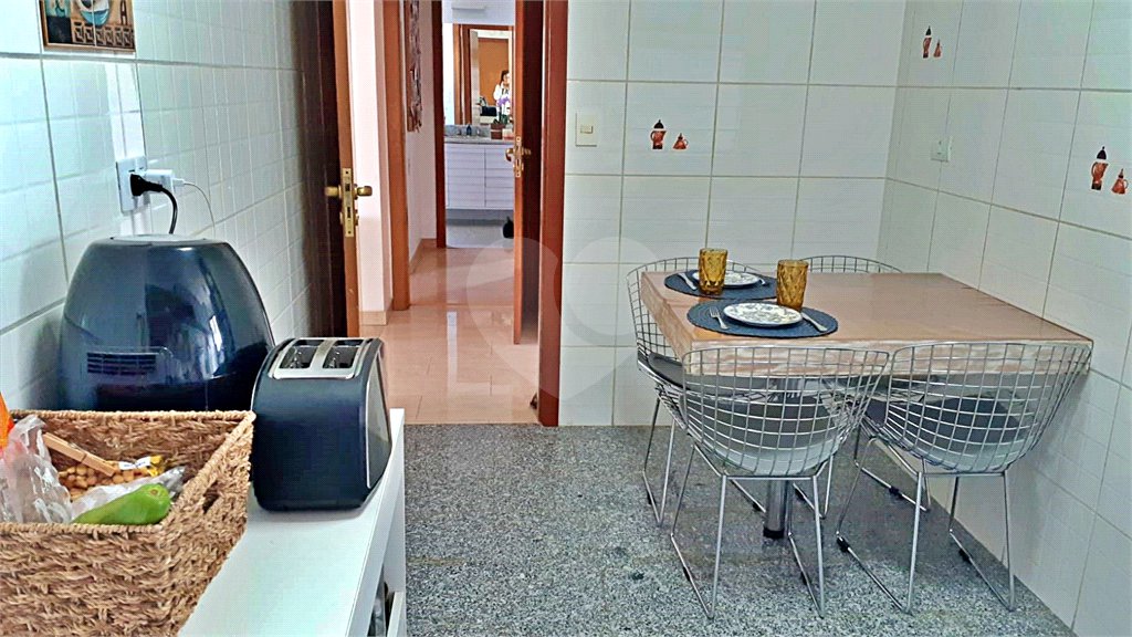 Apartamento à venda com 3 quartos, sendo 1 suíte, em Vila Mariana, São Paulo, SP