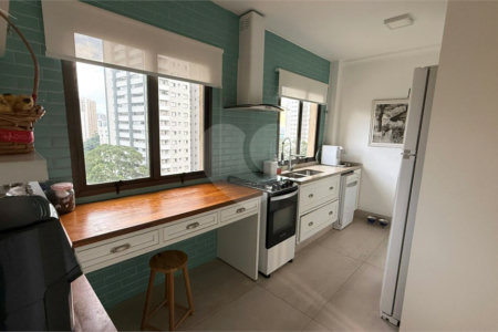 Apartamento à venda com 3 quartos, sendo 1 suíte, em Vila Suzana, São Paulo, SP