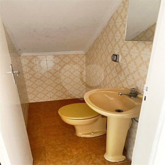 Sobrado à venda com 3 quartos em Jardim Peri, São Paulo, SP