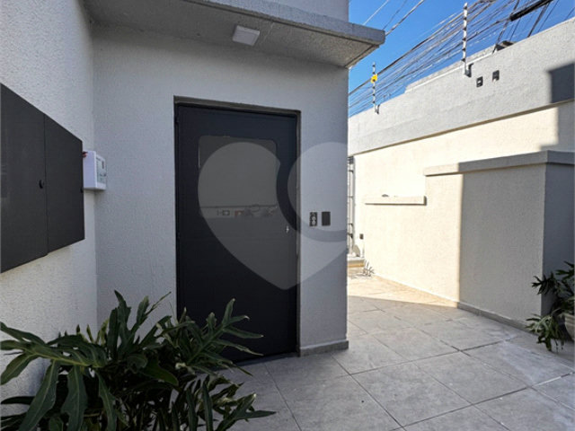 Casa à venda com 2 quartos, sendo 1 suíte,  em Tucuruvi, São Paulo, SP