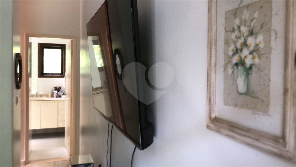 Casa à venda com 3 quartos, sendo 1 suíte,  no condomínio Alpes da Cantareira, Mairiporã - SP