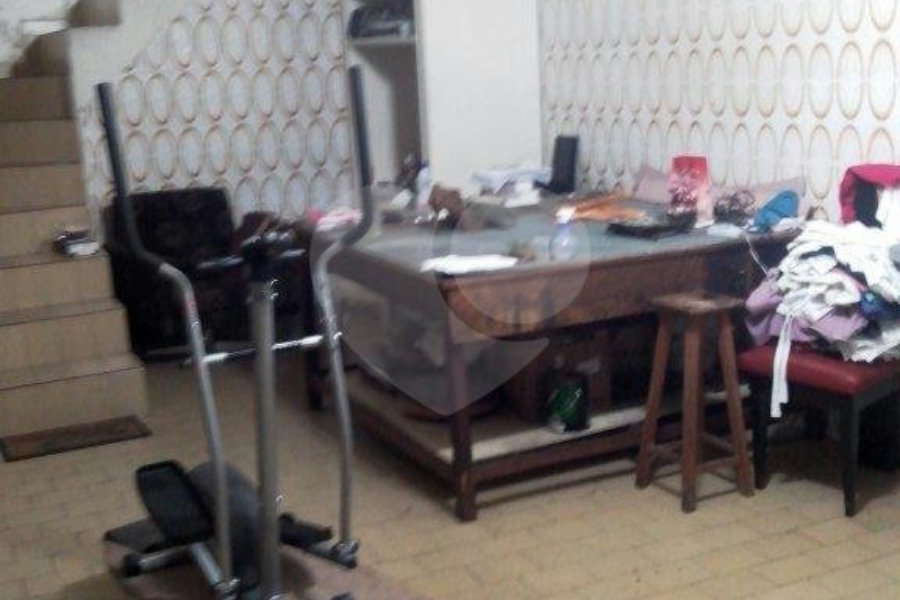 Sobrado à venda com 3 quartos, sendo 1 suíte, em Vila Paiva, São Paulo, SP