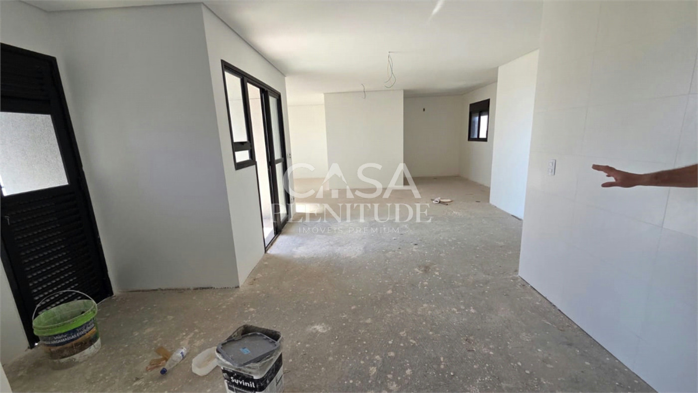 Duplex à venda ou para alugar com 4 quartos, sendo 5 suítes, em Parque Campolim, Sorocaba, SP