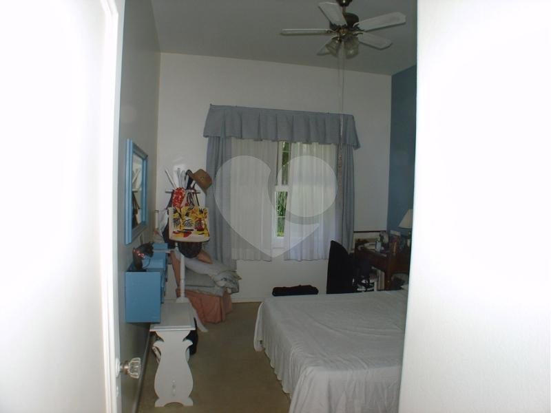 Casa à venda com 4 quartos, sendo 1 suíte, em Brooklin Velho, São Paulo, SP