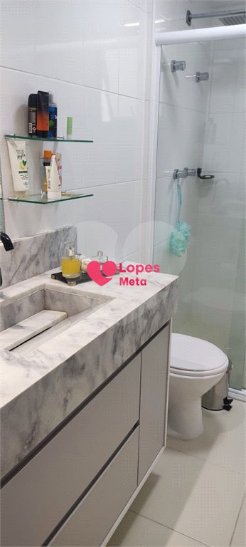 Apartamento à venda com 3 quartos, sendo 1 suíte, em Jardim das Indústrias, São José dos Campos, SP