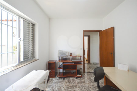 Casa à venda com 3 quartos, sendo 1 suíte, em Planalto Paulista, São Paulo, SP