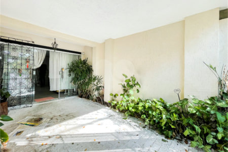 Sobrado à venda com 3 quartos em Vila Madalena, São Paulo, SP