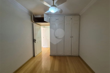 Apartamento à venda com 3 quartos em Vila Pompéia, São Paulo, SP