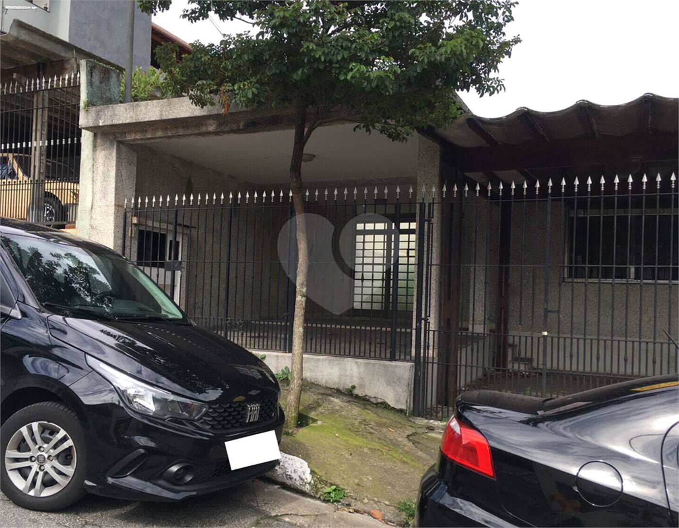 Casa à venda com 3 quartos, sendo 1 suíte, em Parque Bristol, São Paulo, SP