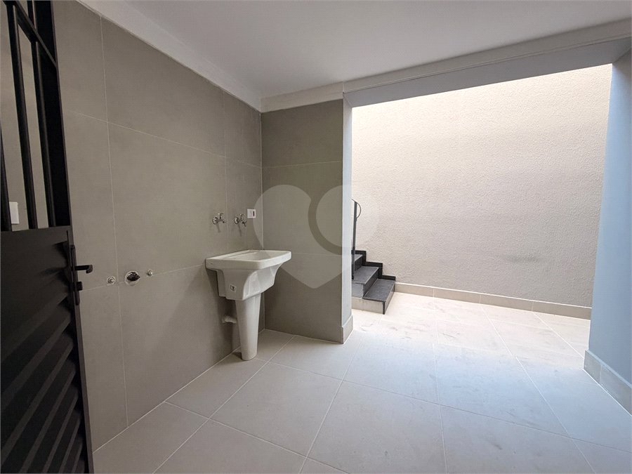 Casa à venda com 5 quartos, sendo 4 suítes, em Vila Rosália, Guarulhos, SP