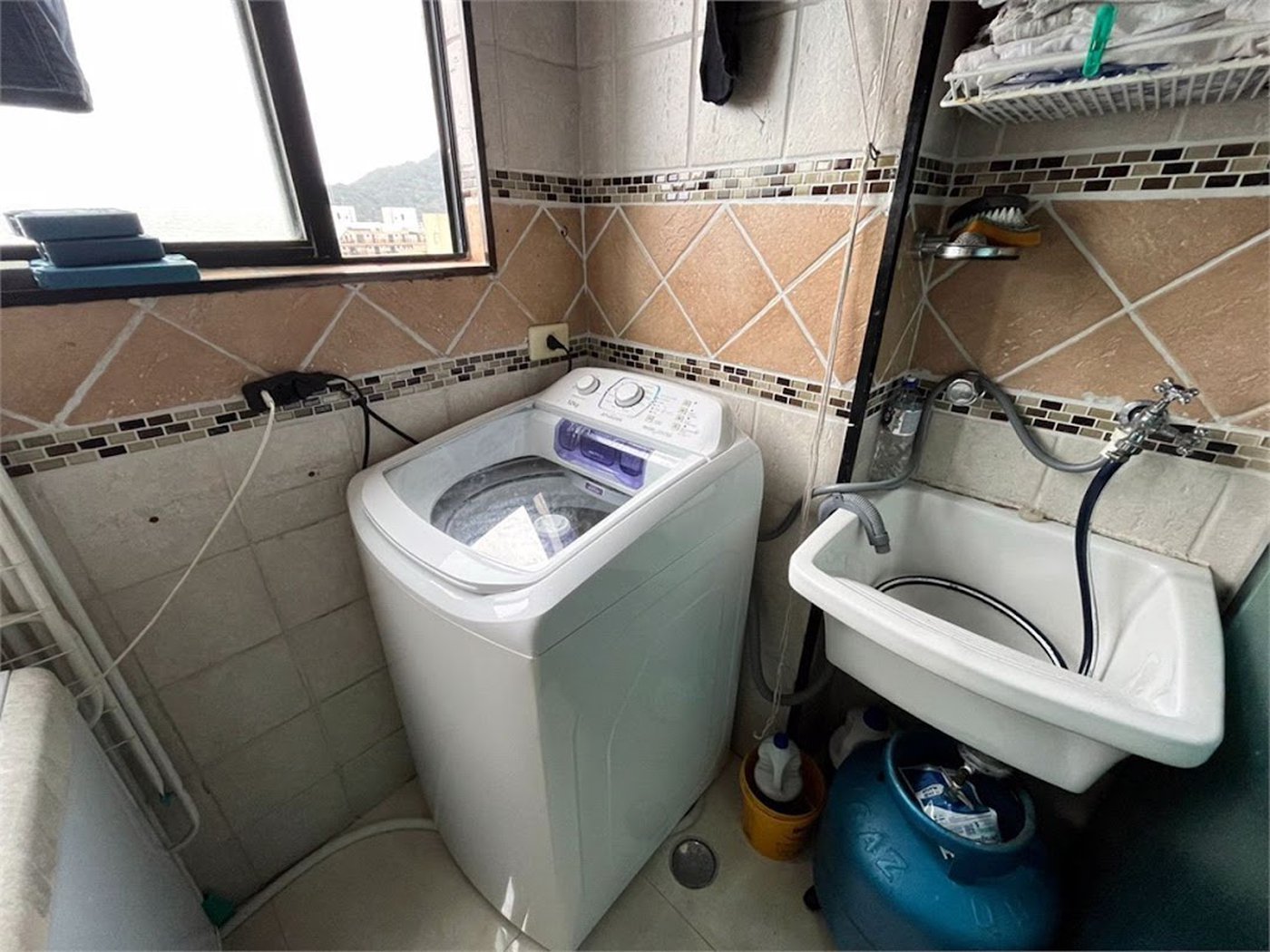 Apartamento Residencial à venda, Jardim Três Marias, Guarujá - AP0583.