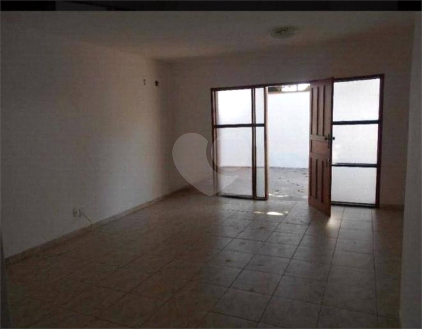 Apartamento à venda com 3 quartos, sendo 1 suíte, em Jardim das Indústrias, São José dos Campos, SP