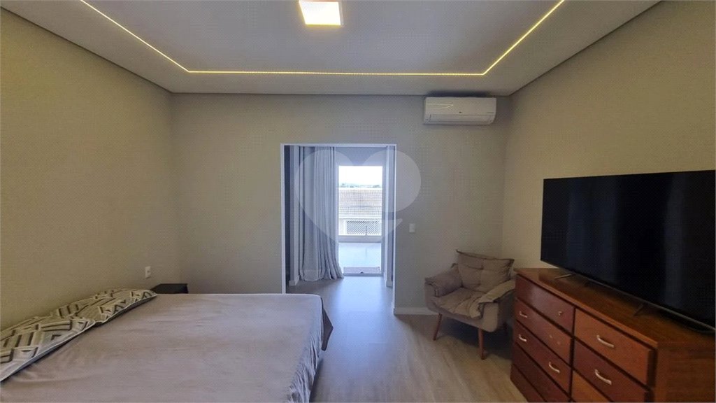 Casa à venda com 3 quartos, sendo 1 suíte, em Jardim Novo Mundo, Várzea Paulista, SP