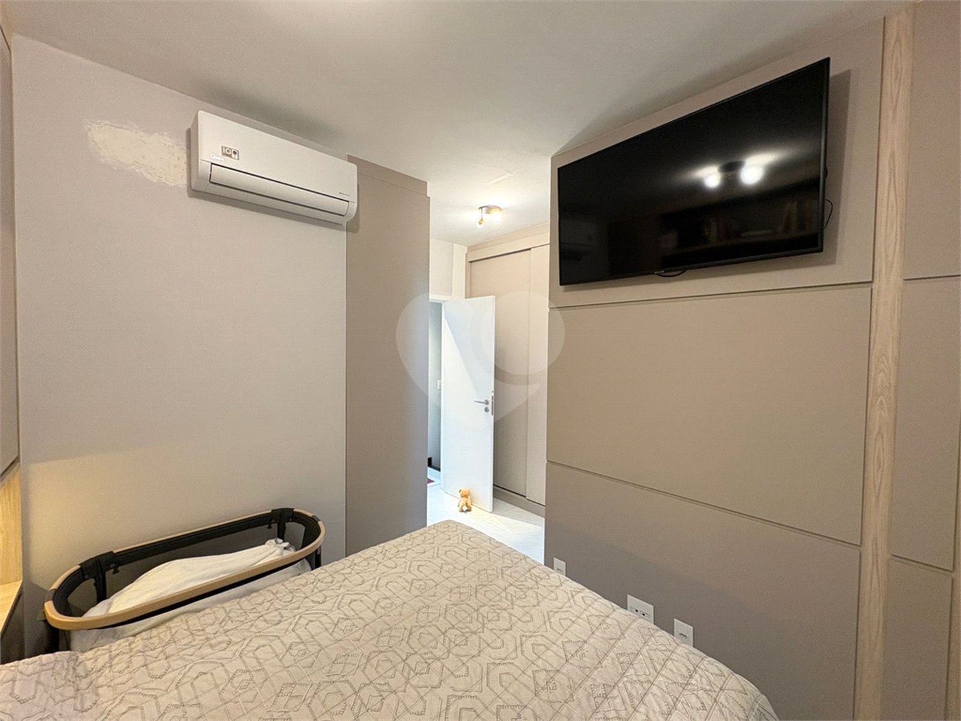 Casa à venda com 3 quartos, sendo 1 suíte,  no condomínio Reserva Ipoema By Helbor-home, Mogi das Cruzes - SP