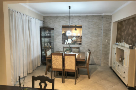 Casa à venda com 3 suítes em Vila Lavínia, Mogi das Cruzes, SP