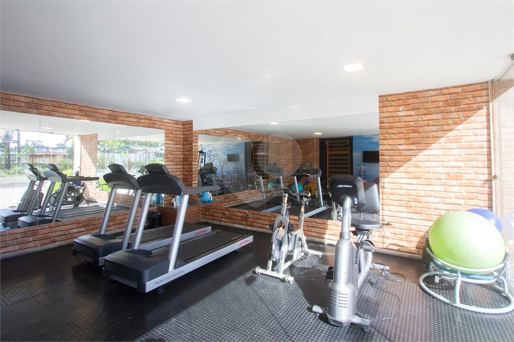 Apartamento à venda com 2 quartos, sendo 1 suíte, em Parque Colonial, São Paulo, SP