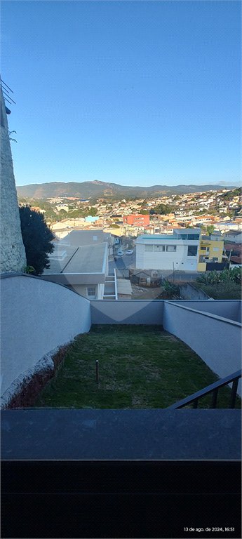 Sobrado à venda com 2 suítes em Jardim Imperial, Atibaia, SP