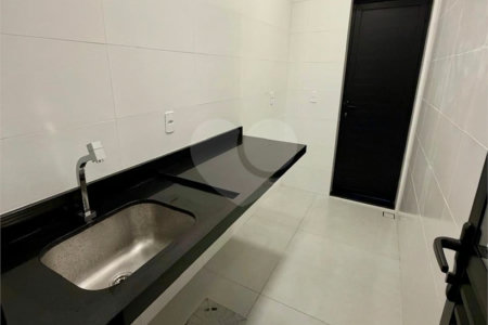 Casa à venda com 3 suítes no condomínio Le France, Sorocaba - SP